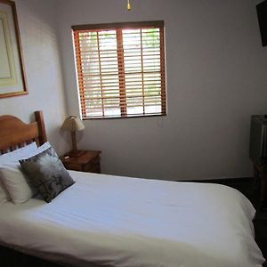Single Room Shower